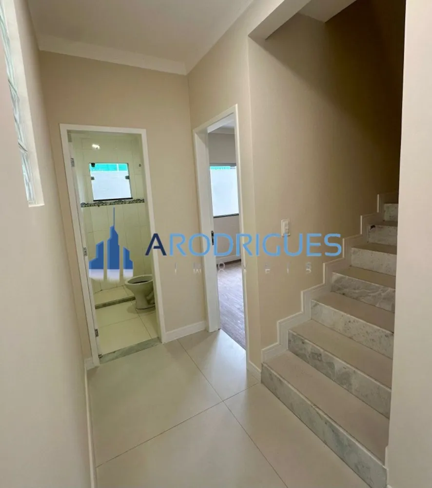 Casa, 4 quartos, 360 m² - Foto 4