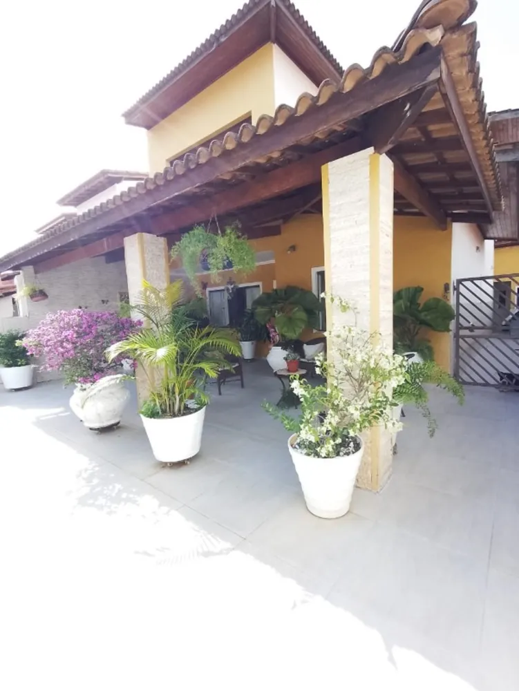 Casa, 4 quartos, 250 m² - Foto 1