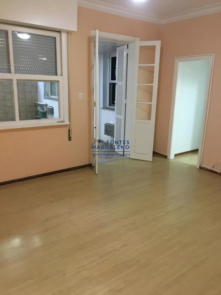 Apartamento à venda com 3 quartos, 120m² - Foto 2