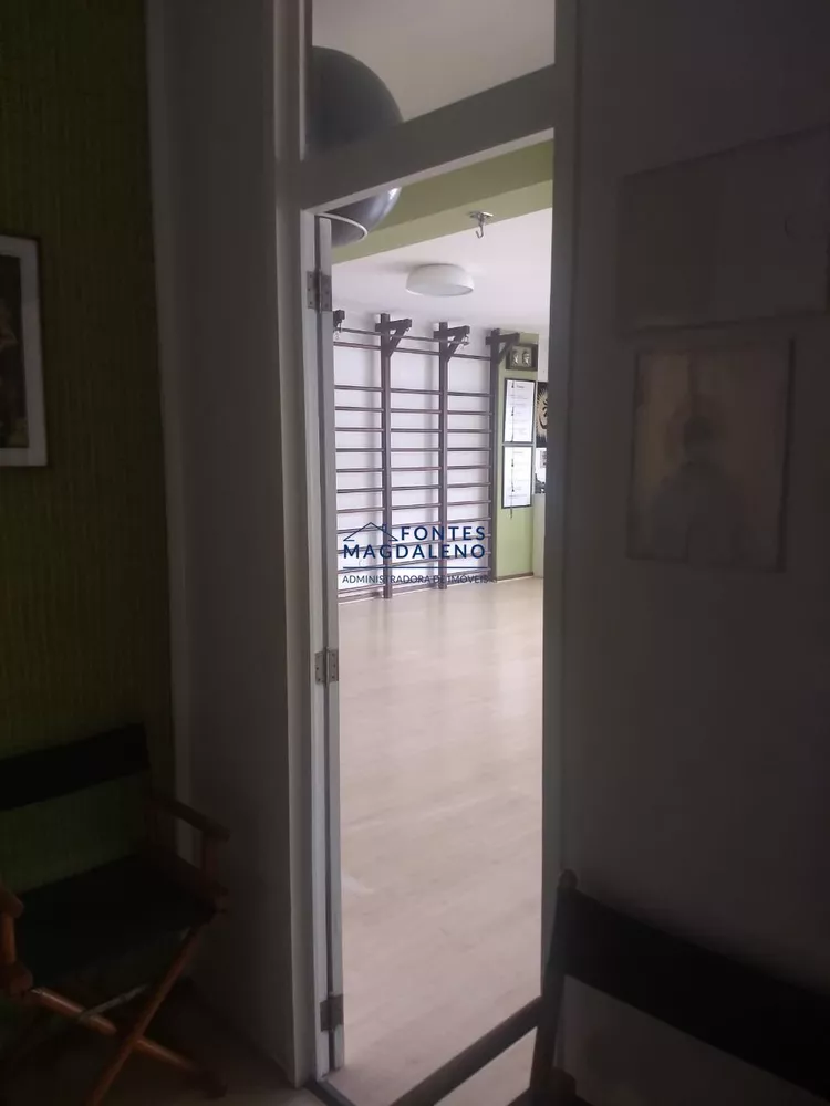 Conjunto Comercial-Sala à venda com 1 quarto, 90m² - Foto 2