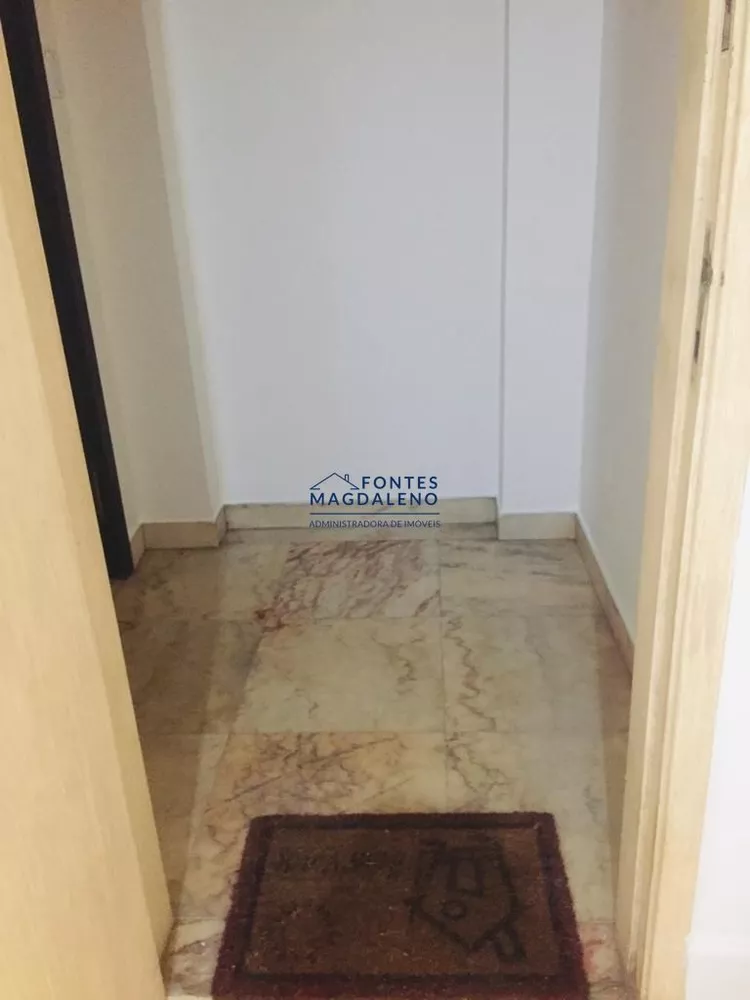 Apartamento à venda com 4 quartos, 182m² - Foto 2