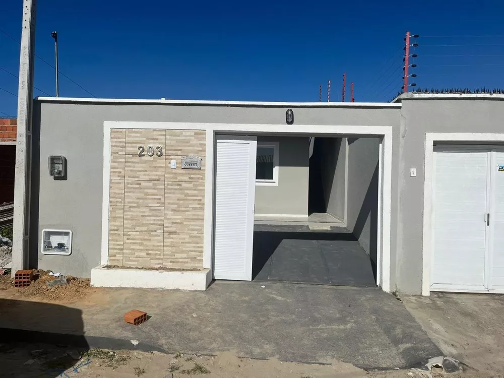 Casa à venda com 2 quartos, 137m² - Foto 2