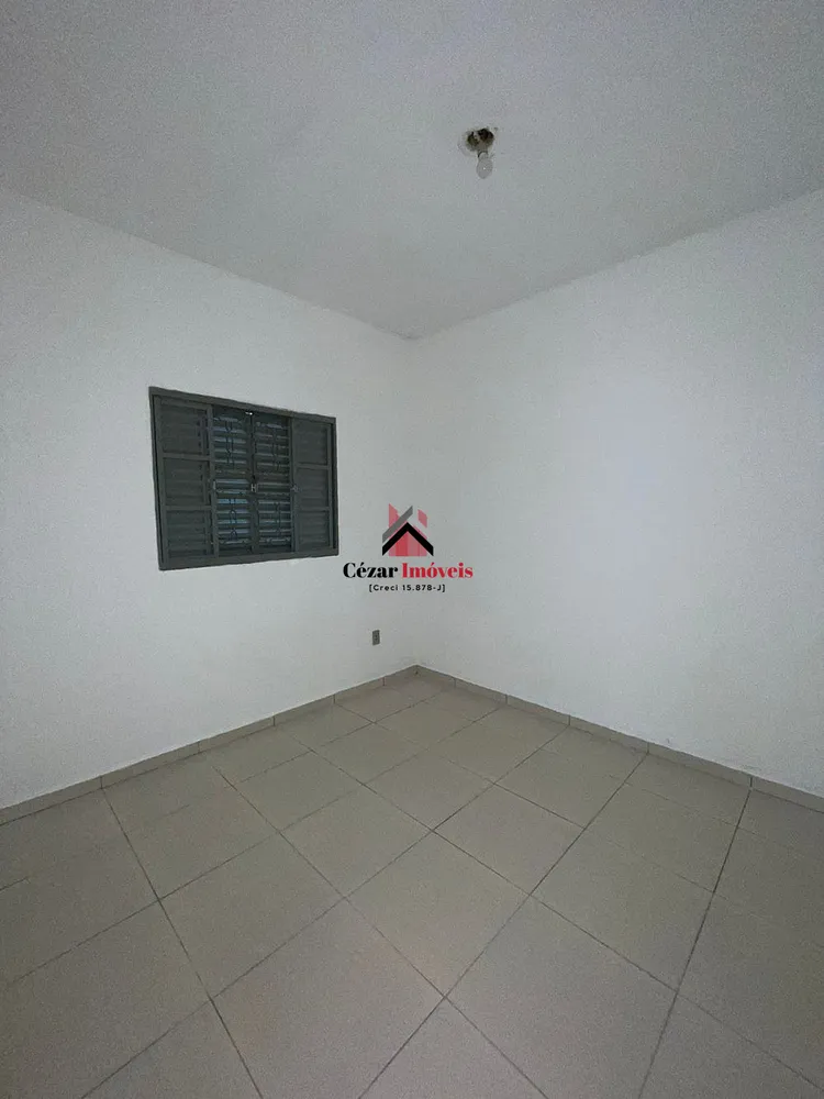 Casa, 2 quartos, 300 m² - Foto 2