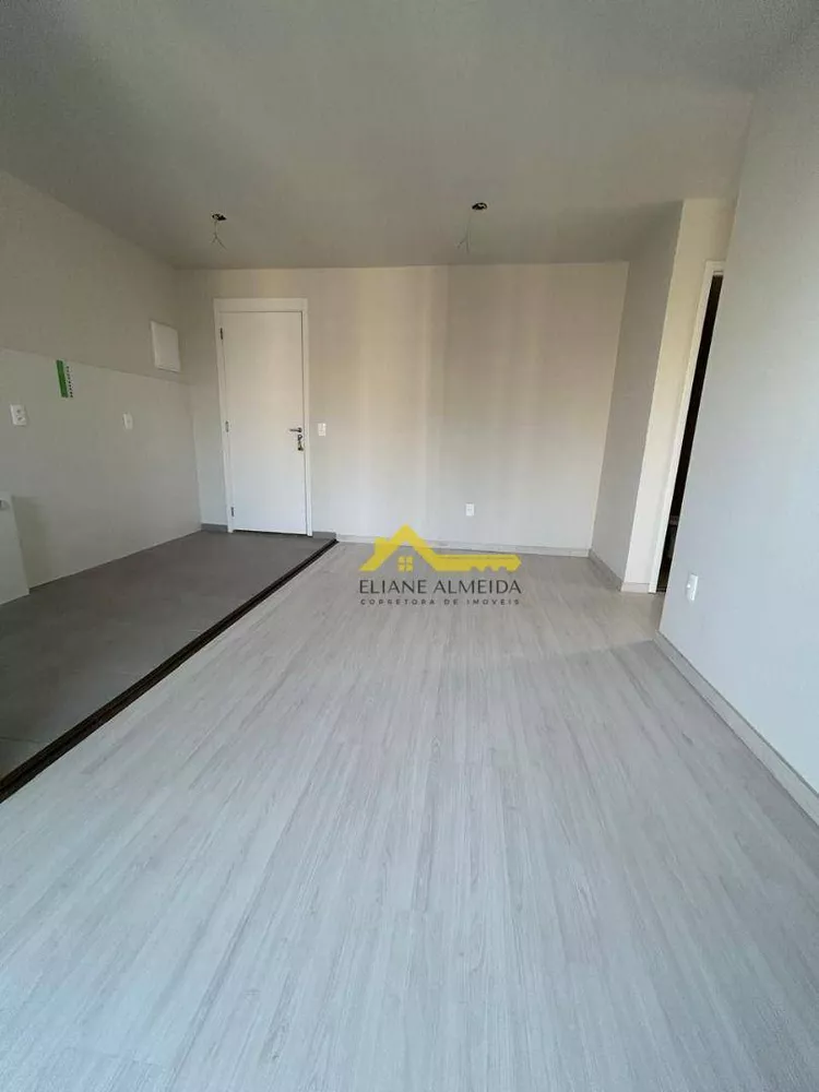 Apartamento à venda com 3 quartos, 58m² - Foto 1