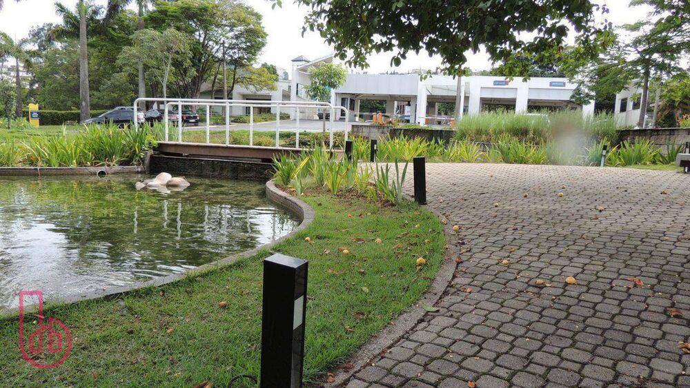Casa de Condomínio à venda com 4 quartos, 450m² - Foto 9