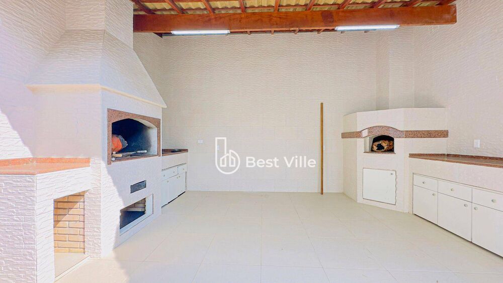 Casa de Condomínio à venda com 4 quartos, 415m² - Foto 1