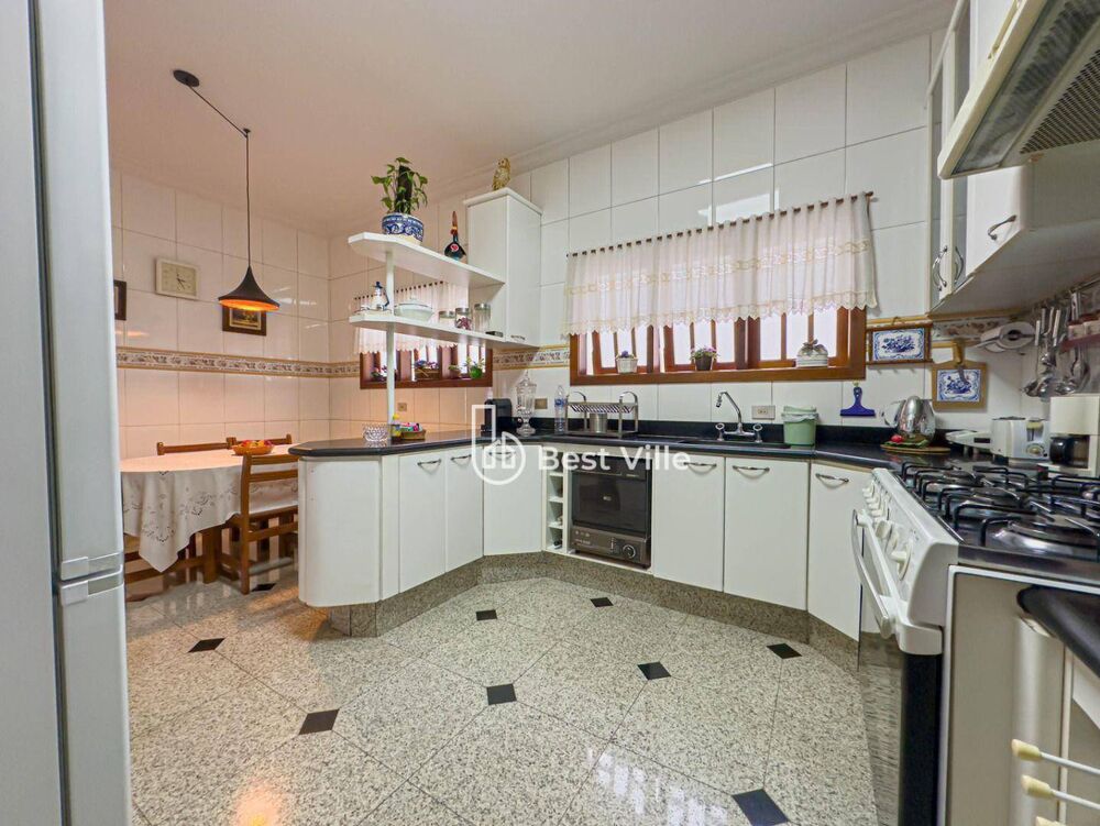 Casa de Condomínio à venda com 4 quartos, 380m² - Foto 12
