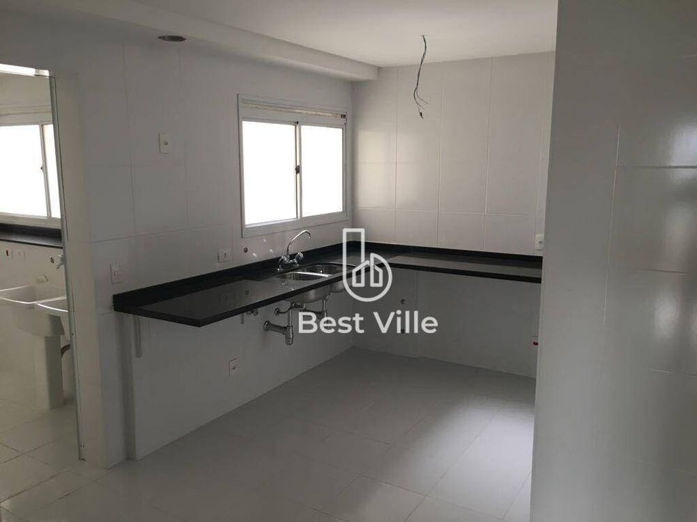 Apartamento, 3 quartos, 243 m² - Foto 4