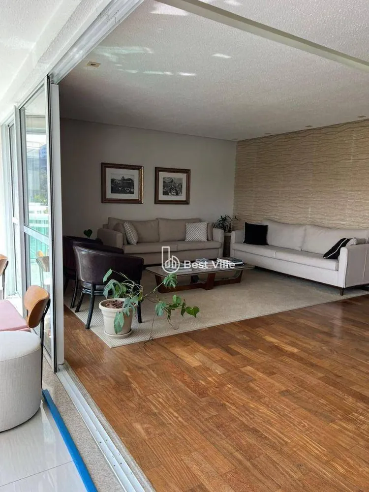 Apartamento, 4 quartos, 261 m² - Foto 2