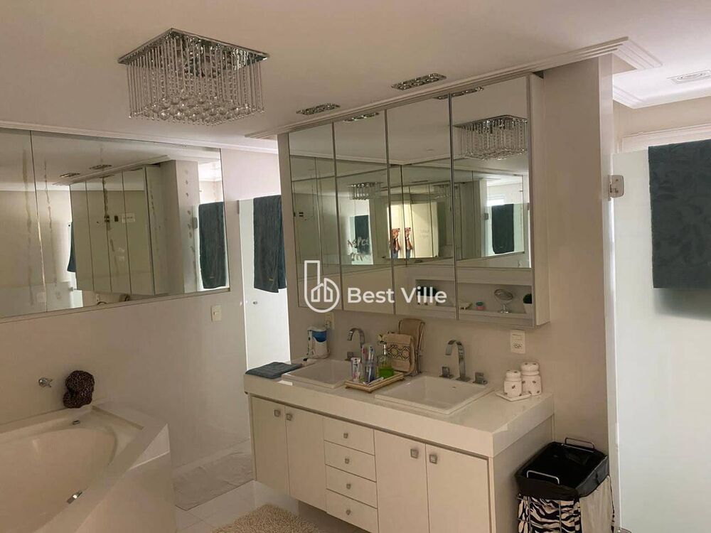 Apartamento, 3 quartos, 253 m² - Foto 2