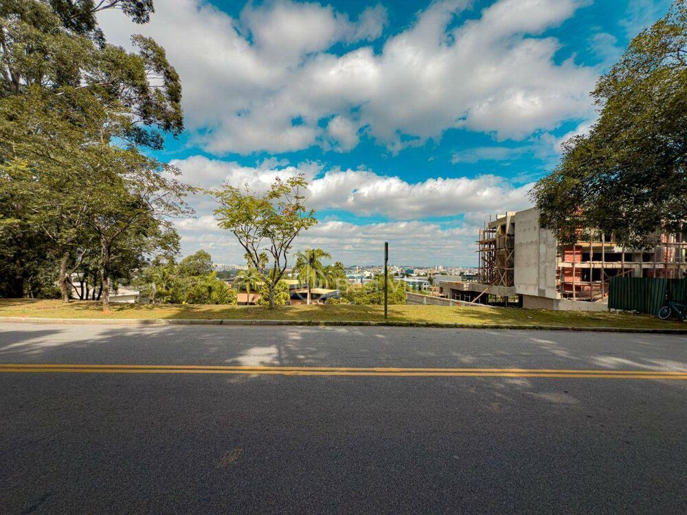 Loteamento e Condomínio, 1802 m² - Foto 4