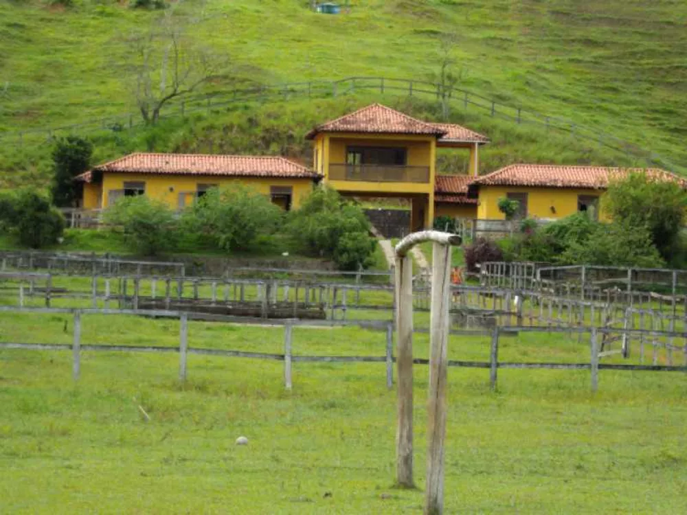 Fazenda à venda com 3 quartos, 250m² - Foto 5