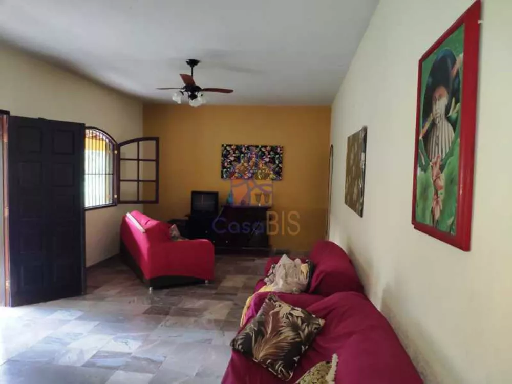 Casa, 6 quartos, 180 m² - Foto 3