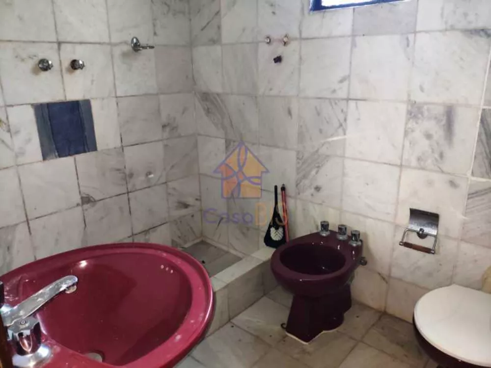 Casa, 6 quartos, 180 m² - Foto 6