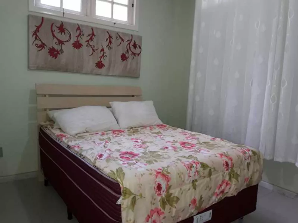 Sítio, 8 quartos, 250 m² - Foto 9