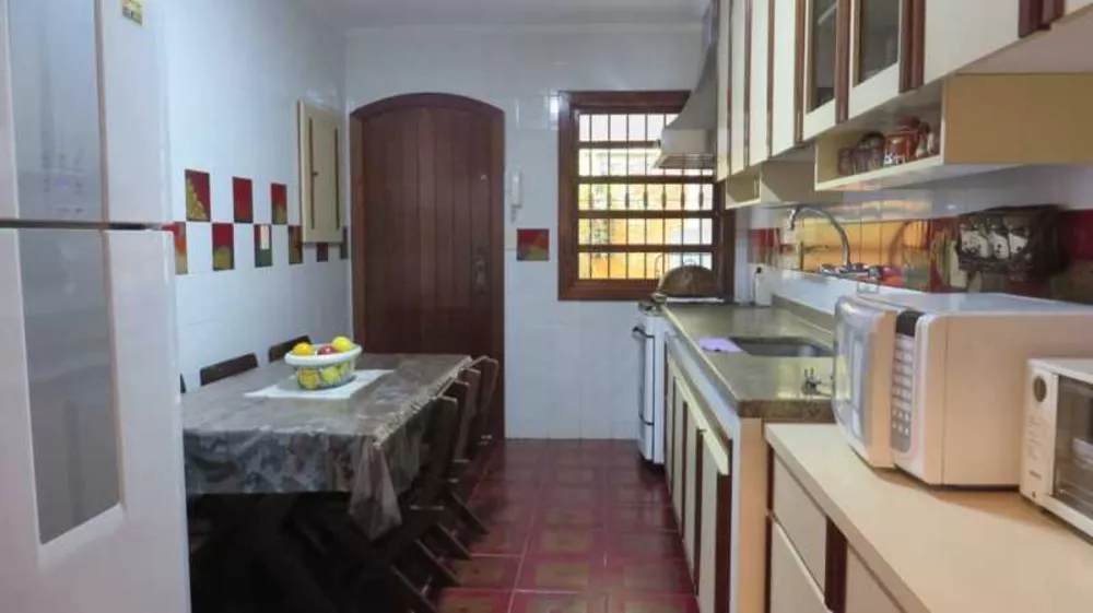 Casa de Condomínio à venda com 4 quartos, 550m² - Foto 7