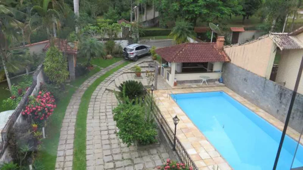 Casa de Condomínio à venda com 4 quartos, 550m² - Foto 17