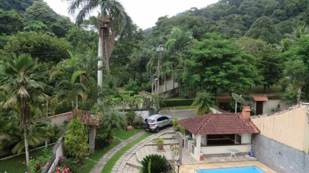 Casa de Condomínio à venda com 4 quartos, 550m² - Foto 18