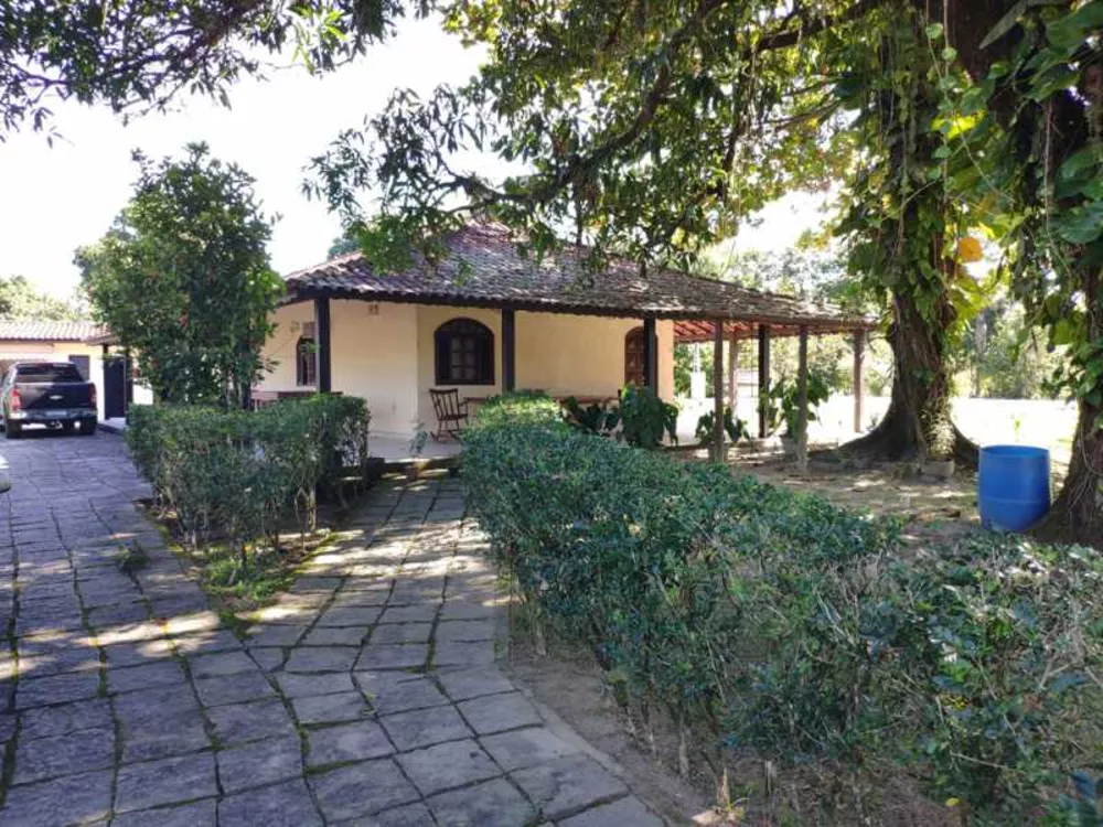 Sítio, 2 quartos, 250 m² - Foto 1