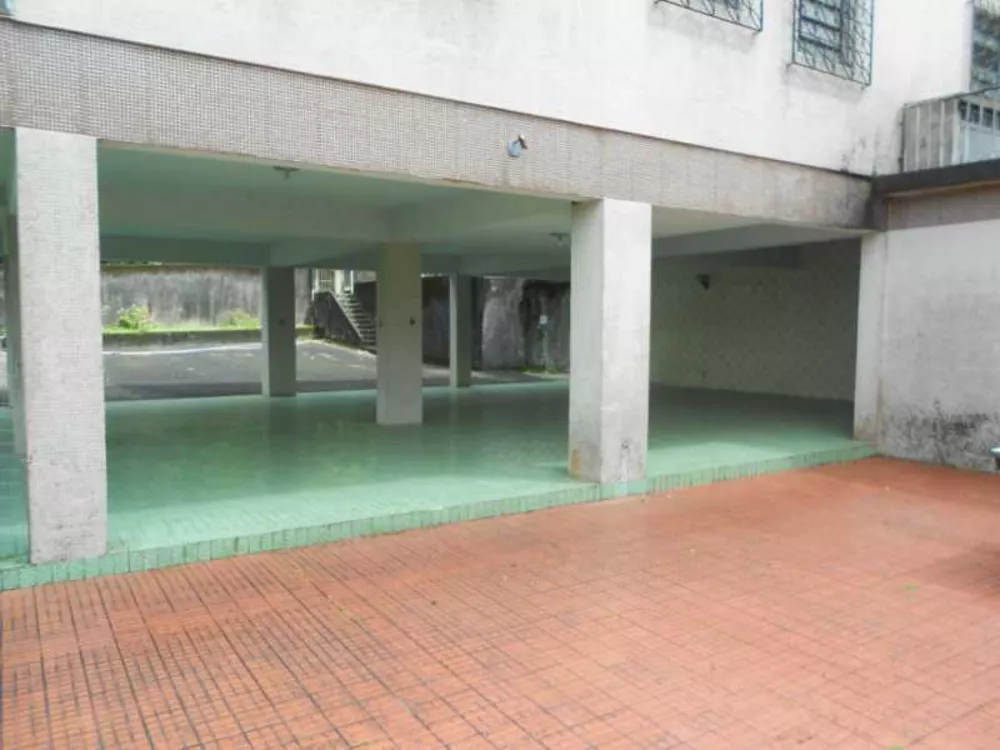 Sítio, 13 quartos, 683 m² - Foto 2