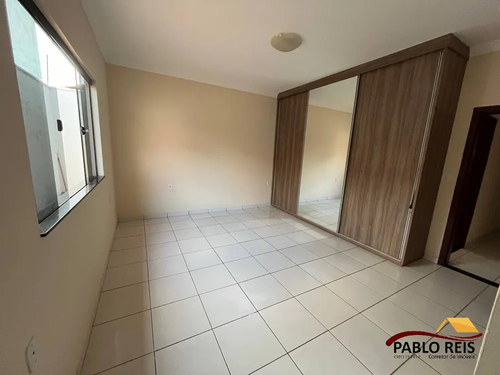Casa, 3 quartos, 260 m² - Foto 1