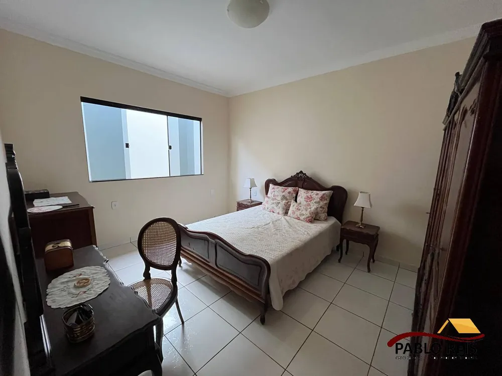 Casa, 3 quartos, 260 m² - Foto 2