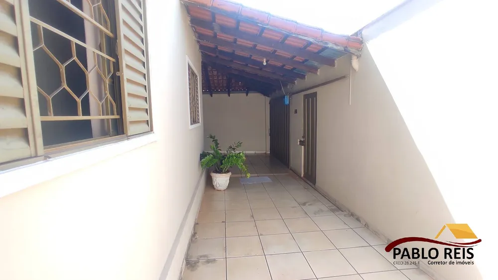 Casa, 3 quartos, 180 m² - Foto 2
