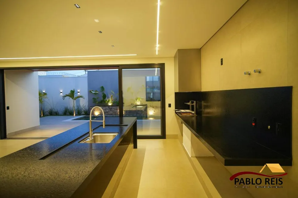 Casa, 3 quartos, 330 m² - Foto 3