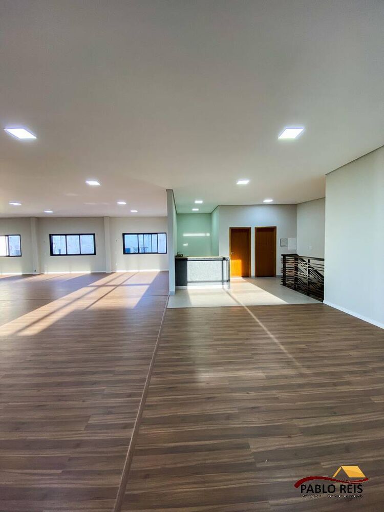 Prédio Inteiro - Foto 1