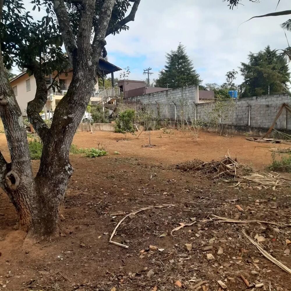 Chácara à venda com 2 quartos, 100m² - Foto 1