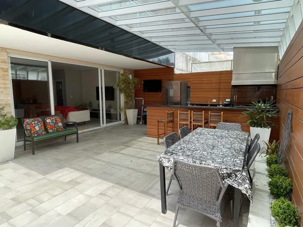 Sobrado, 4 quartos, 315 m² - Foto 1