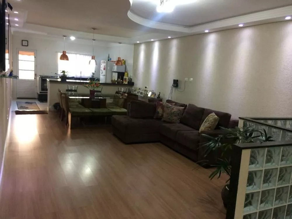 Sobrado, 3 quartos, 340 m² - Foto 3