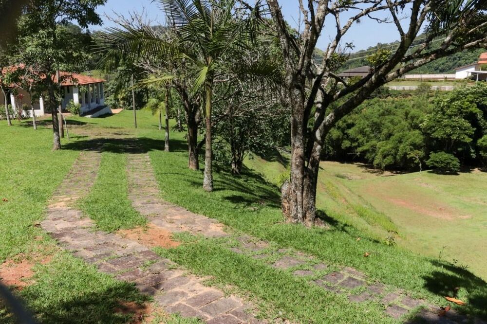 Chácara à venda com 3 quartos, 32000m² - Foto 31