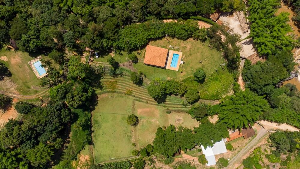 Chácara à venda com 3 quartos, 32000m² - Foto 35