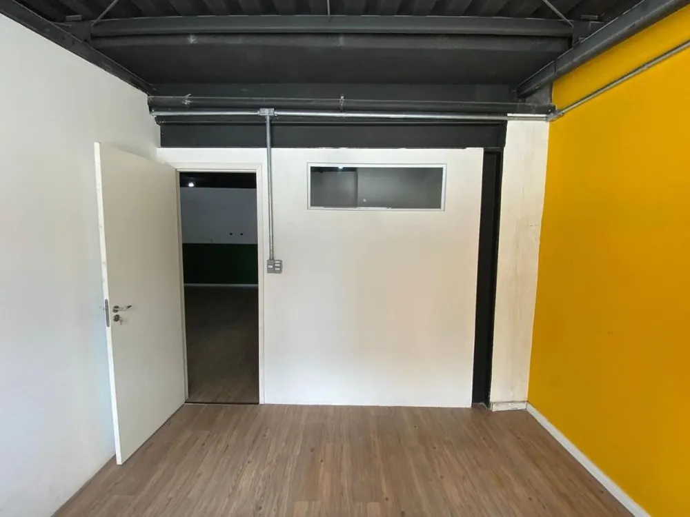 Depósito-Galpão, 210 m² - Foto 13