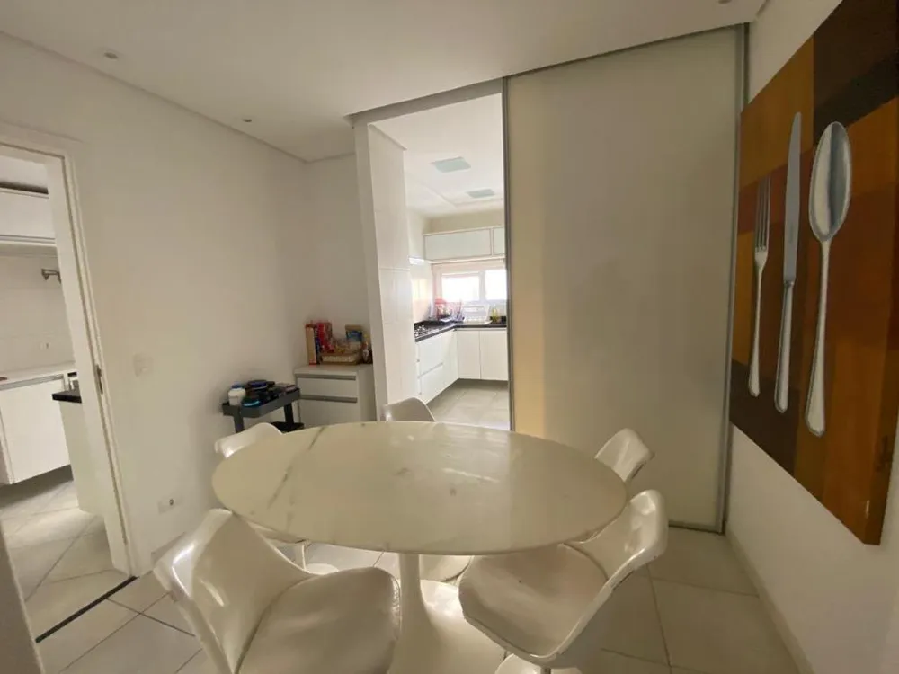 Apartamento, 3 quartos, 240 m² - Foto 13