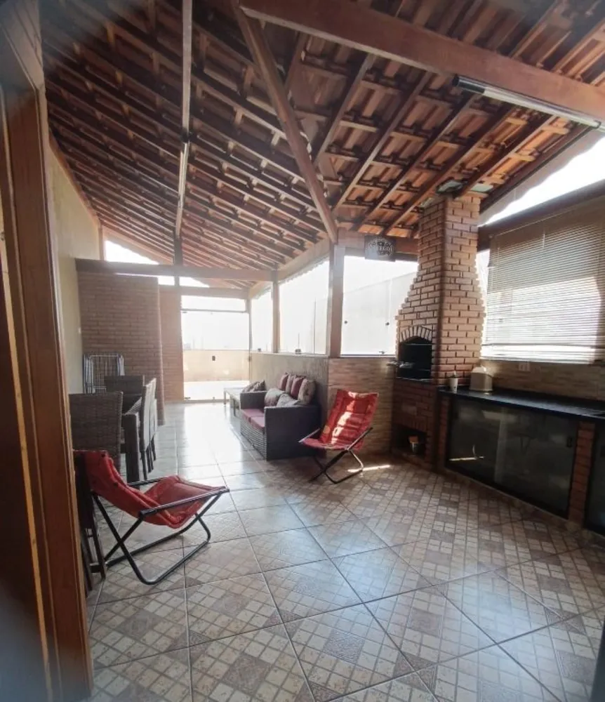 Apartamento, 3 quartos, 140 m² - Foto 2