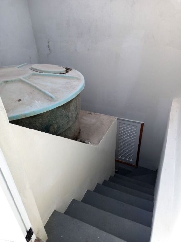 Casa para alugar com 4 quartos, 300m² - Foto 3