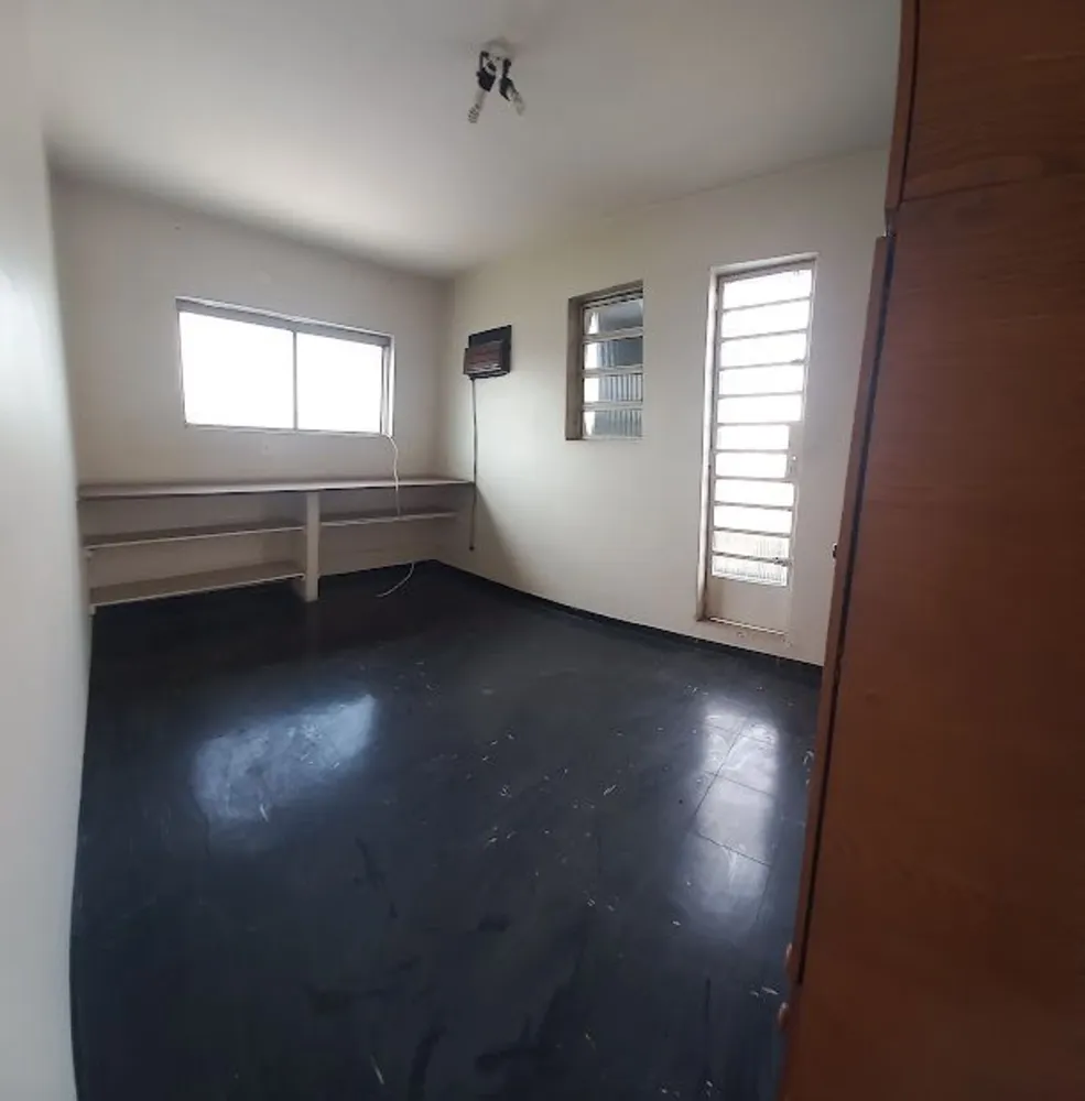 Depósito-Galpão, 324 m² - Foto 1