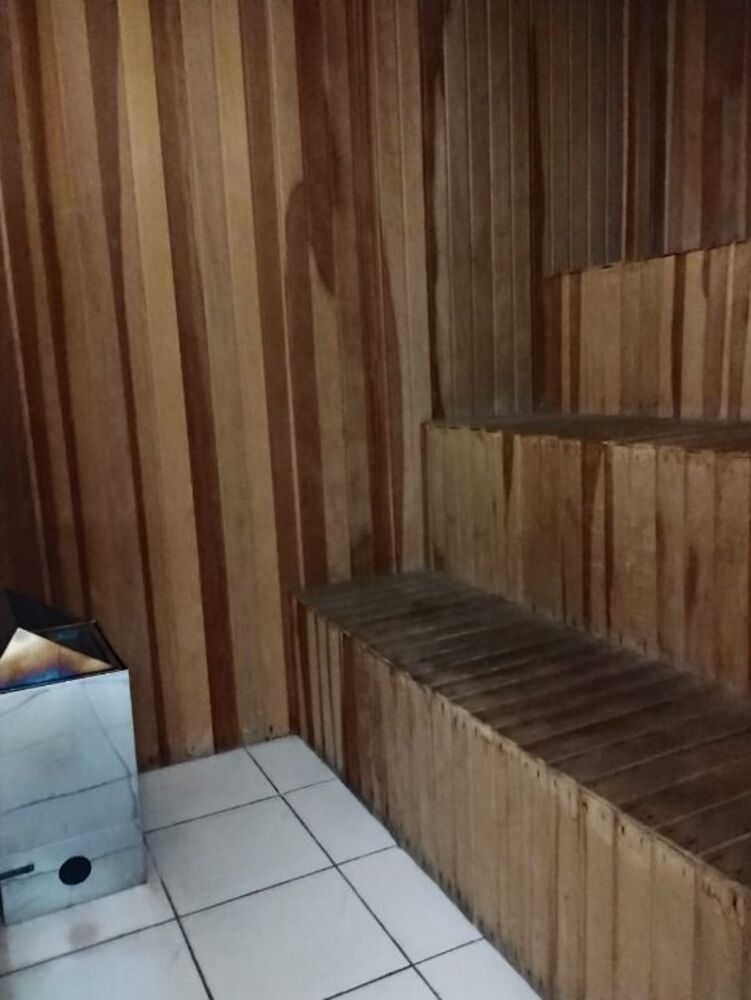 Apartamento para alugar com 2 quartos, 75m² - Foto 2