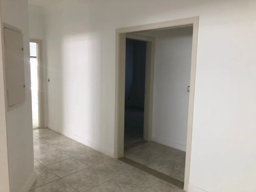 Casa, 4 quartos, 324 m² - Foto 15