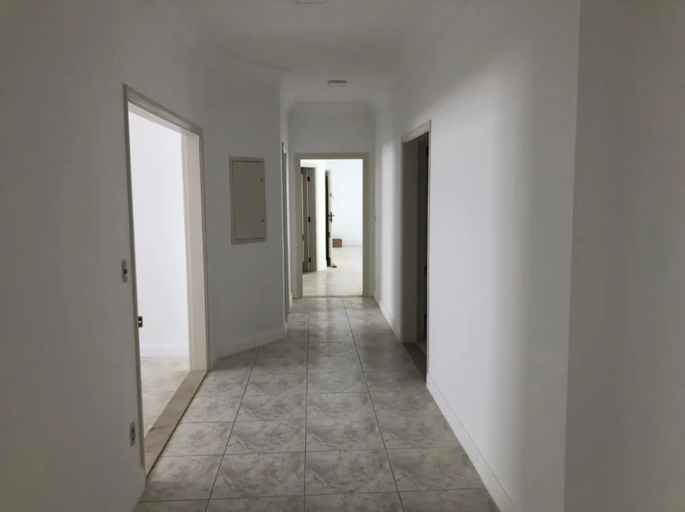 Casa, 4 quartos, 324 m² - Foto 10