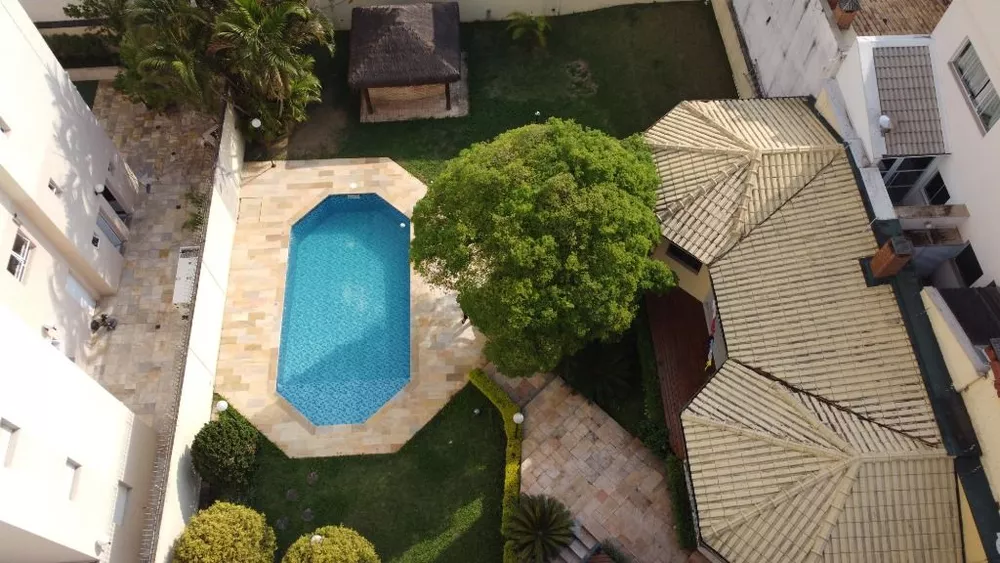 Sobrado, 5 quartos, 540 m² - Foto 2