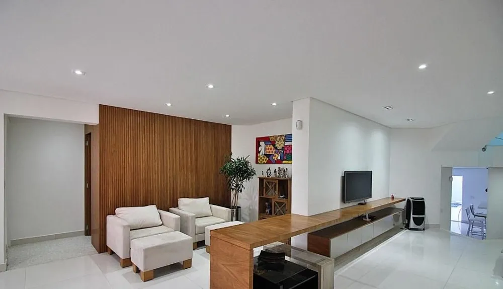 Sobrado, 4 quartos, 1995 m² - Foto 1