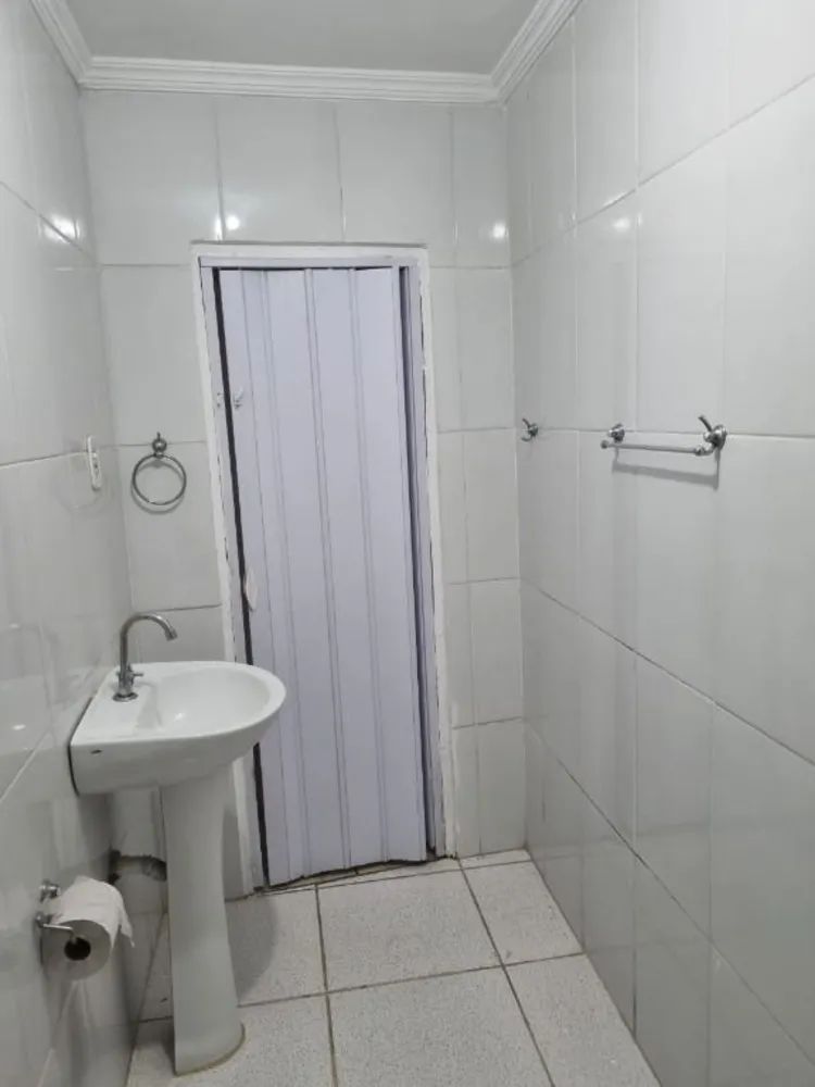 Casa, 1 quarto, 290 m² - Foto 11