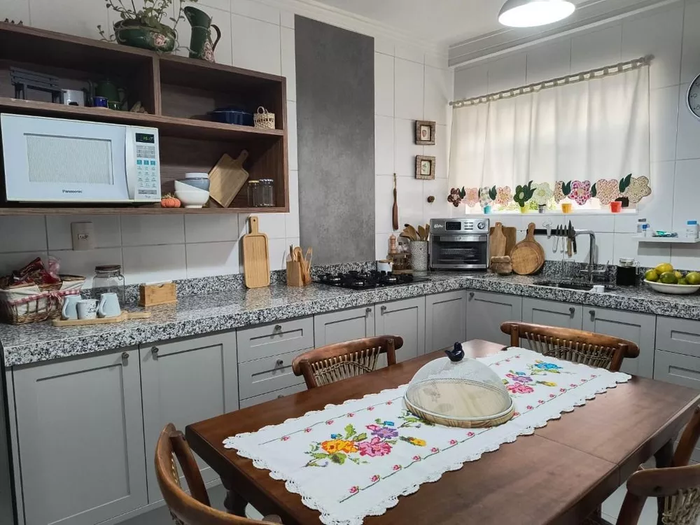 Sobrado, 3 quartos, 162 m² - Foto 1