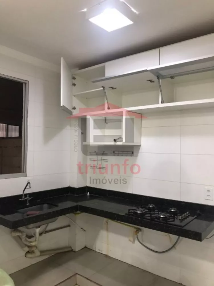 Apartamento à venda com 2 quartos, 54m² - Foto 3