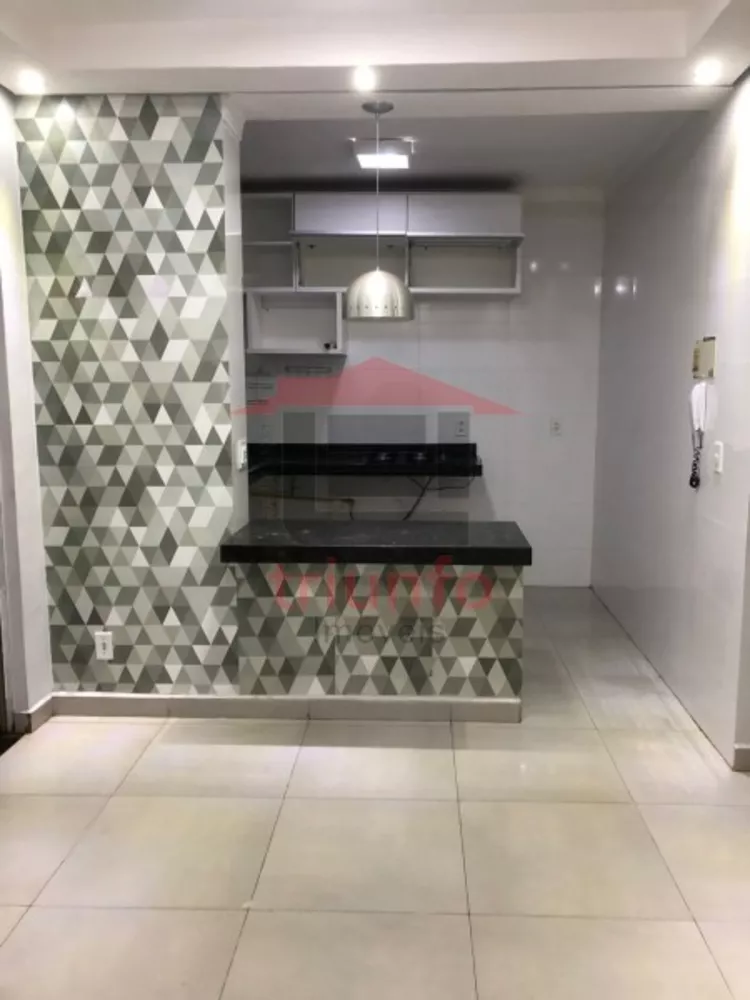 Apartamento à venda com 2 quartos, 54m² - Foto 1