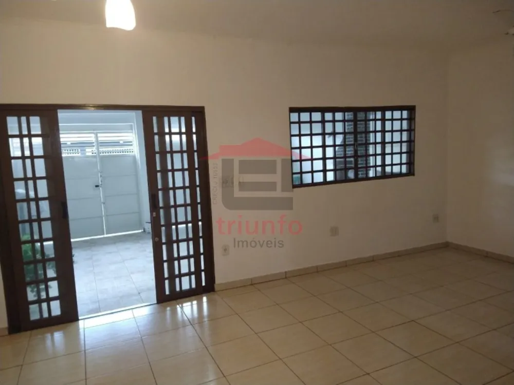Casa, 2 quartos, 127 m² - Foto 2