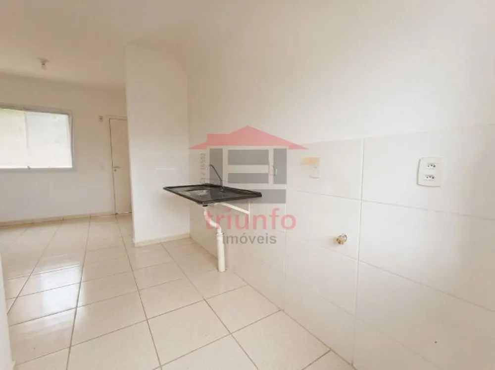 Apartamento, 2 quartos, 42 m² - Foto 2